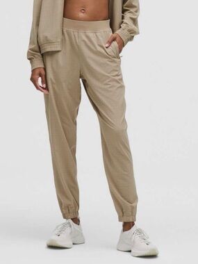 Lululemon Adapted State Perforated High-Rise Jogger Sheer Oak Size 8
